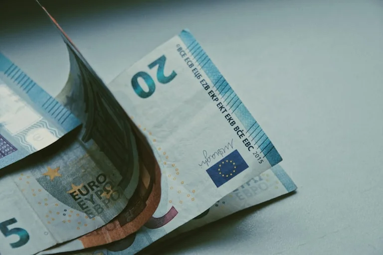 ECB 10. septembrī: nemainīgas likmes un Latvijas kredīti