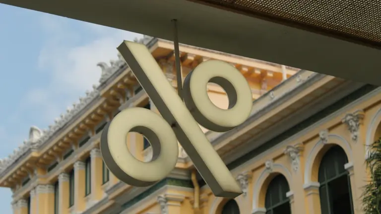 ECB 10. septembrī: vai samazinās visas trīs procentu likmes?