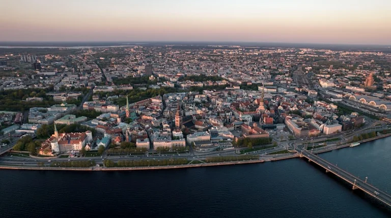 Kur doties Rīgā 17. augusta vakarā: mierīgas atpūtas idejas