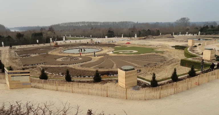 Latonas baseins Versaļas pils parkā