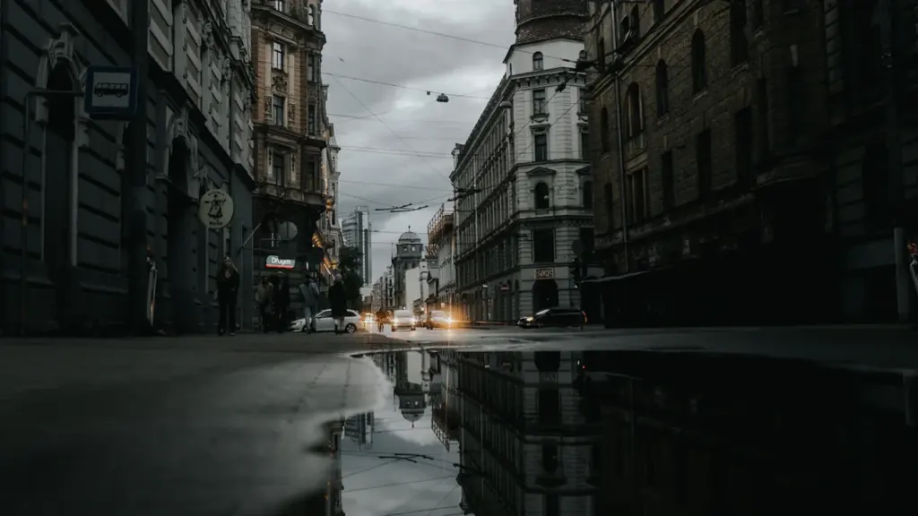 Rīgā 27. augusta vakarā: pastaiga un lietus rezerves plāns