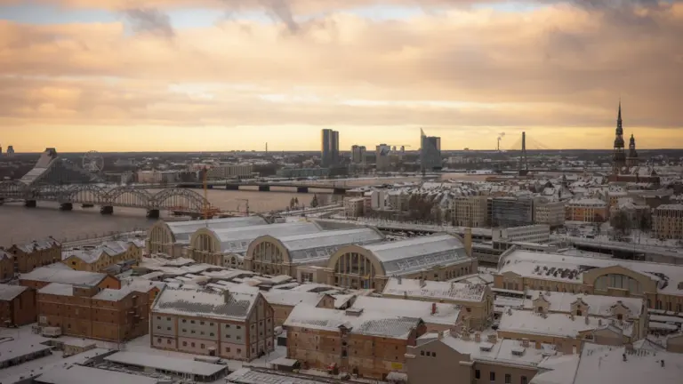 Rīgas pirmais rudens sals: vai gaisā būs mīnusi līdz 31. oktobrim?