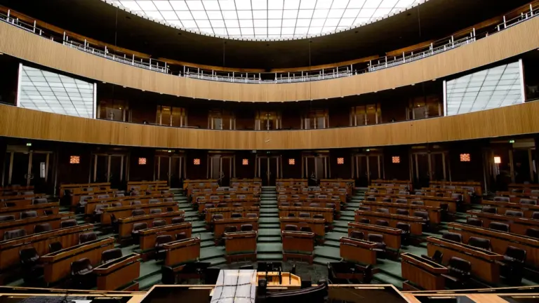 Vai Saeima paspēs pieņemt valsts budžeta grozījumus līdz 1. oktobrim?